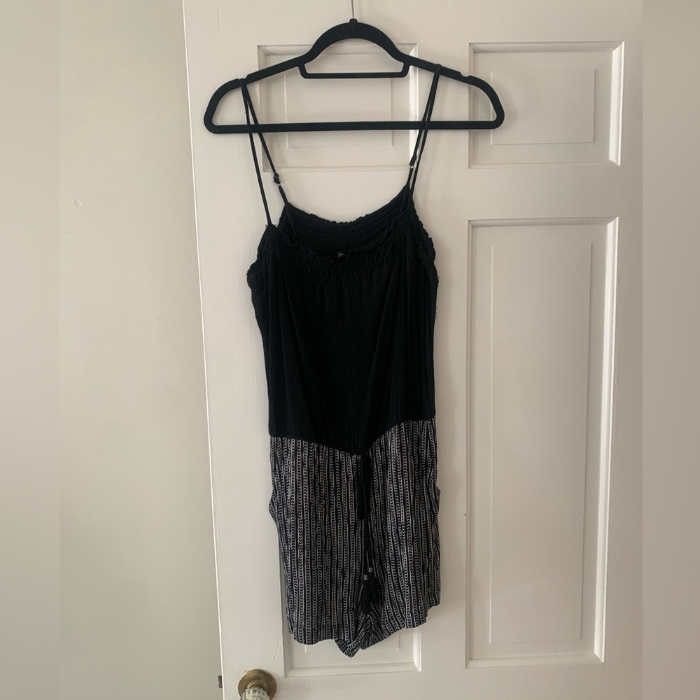 Entourage Becool Romper Black and White with Tie Large